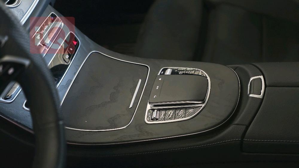 مرسيدس بنز E-Class